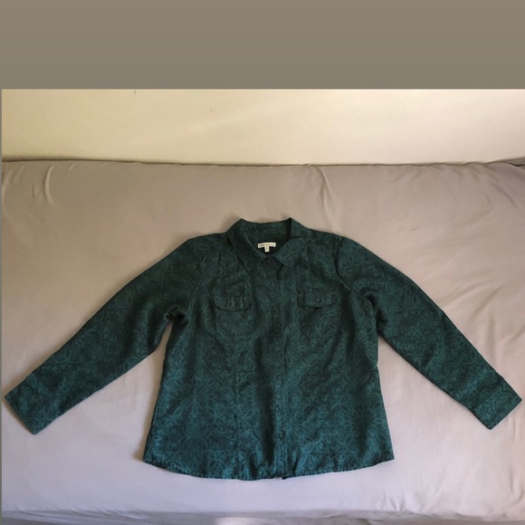 croft & barrow Tops - 💥2/16💥Crofts&Barrow Nature Green Button Down